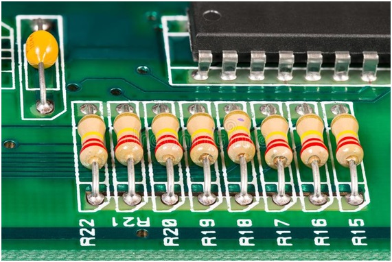 PCB con resistencias o resistor